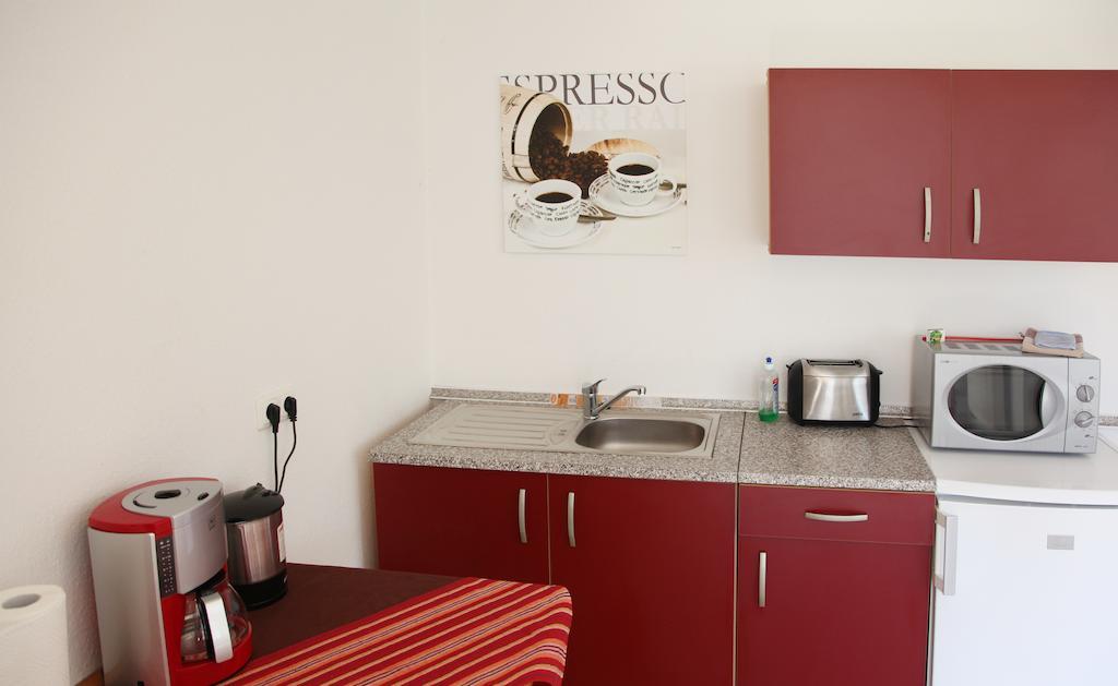 Pension & Appartments Landhaus Bettina Фульда Номер фото